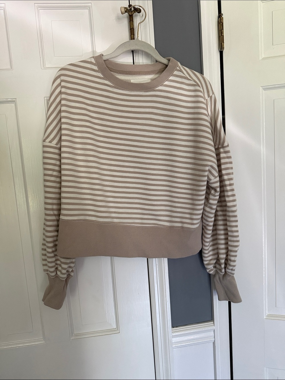 Crewneck sweater